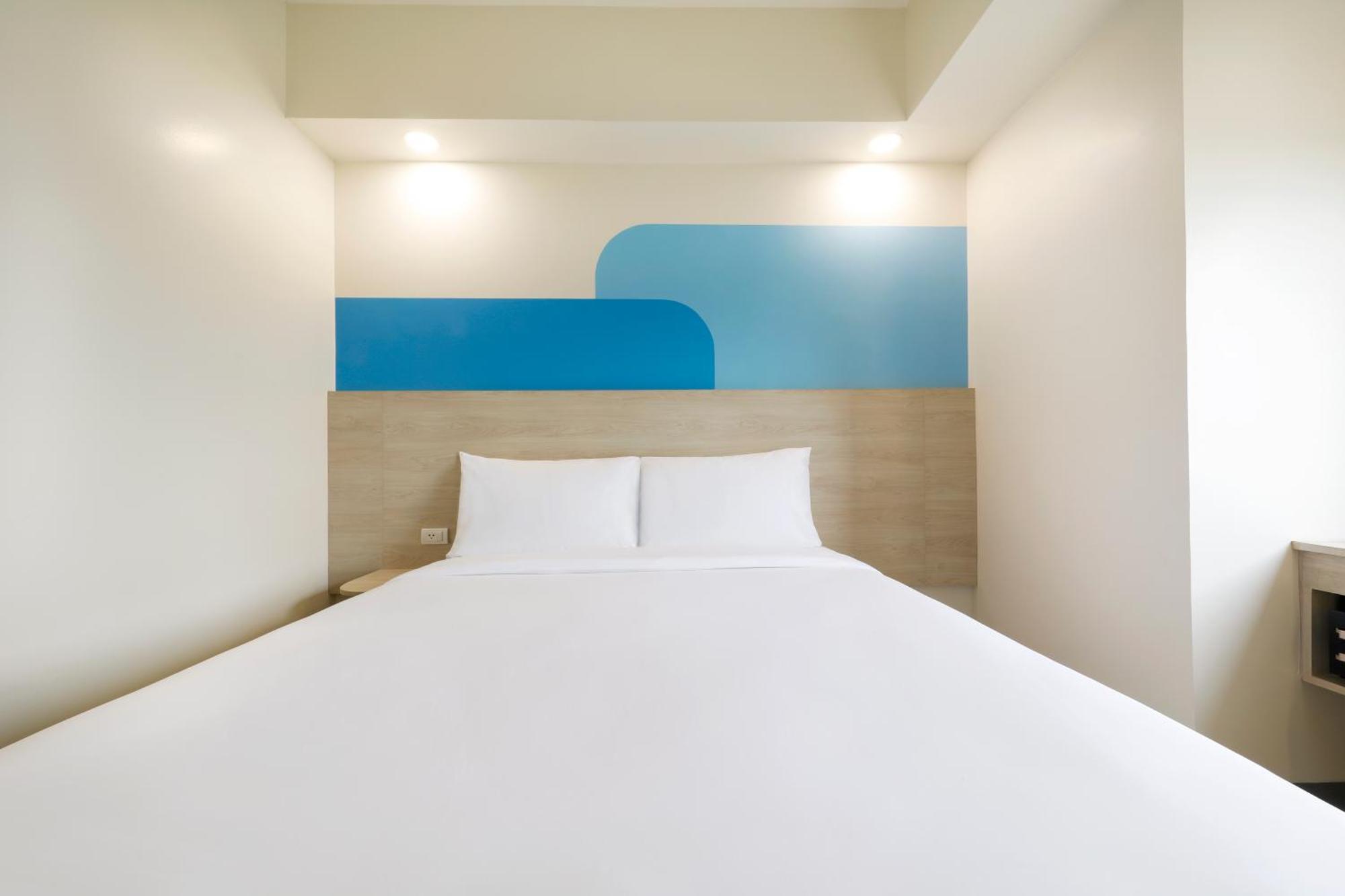 Hop Inn Hotel Iloilo Ngoại thất bức ảnh